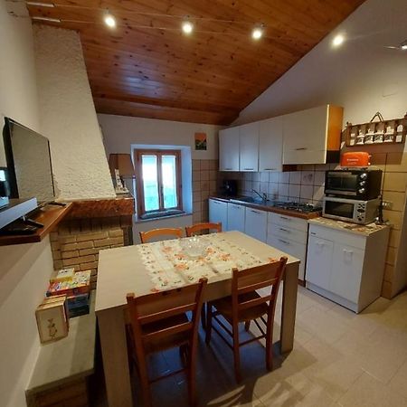 Apartamento Casa Lorenzo - Nel Centro Storico Di Fiumalbo Exterior foto